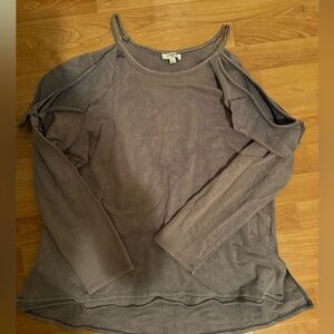 Umgee Women's Cold Shoulder Long Sleeve Top - Gray